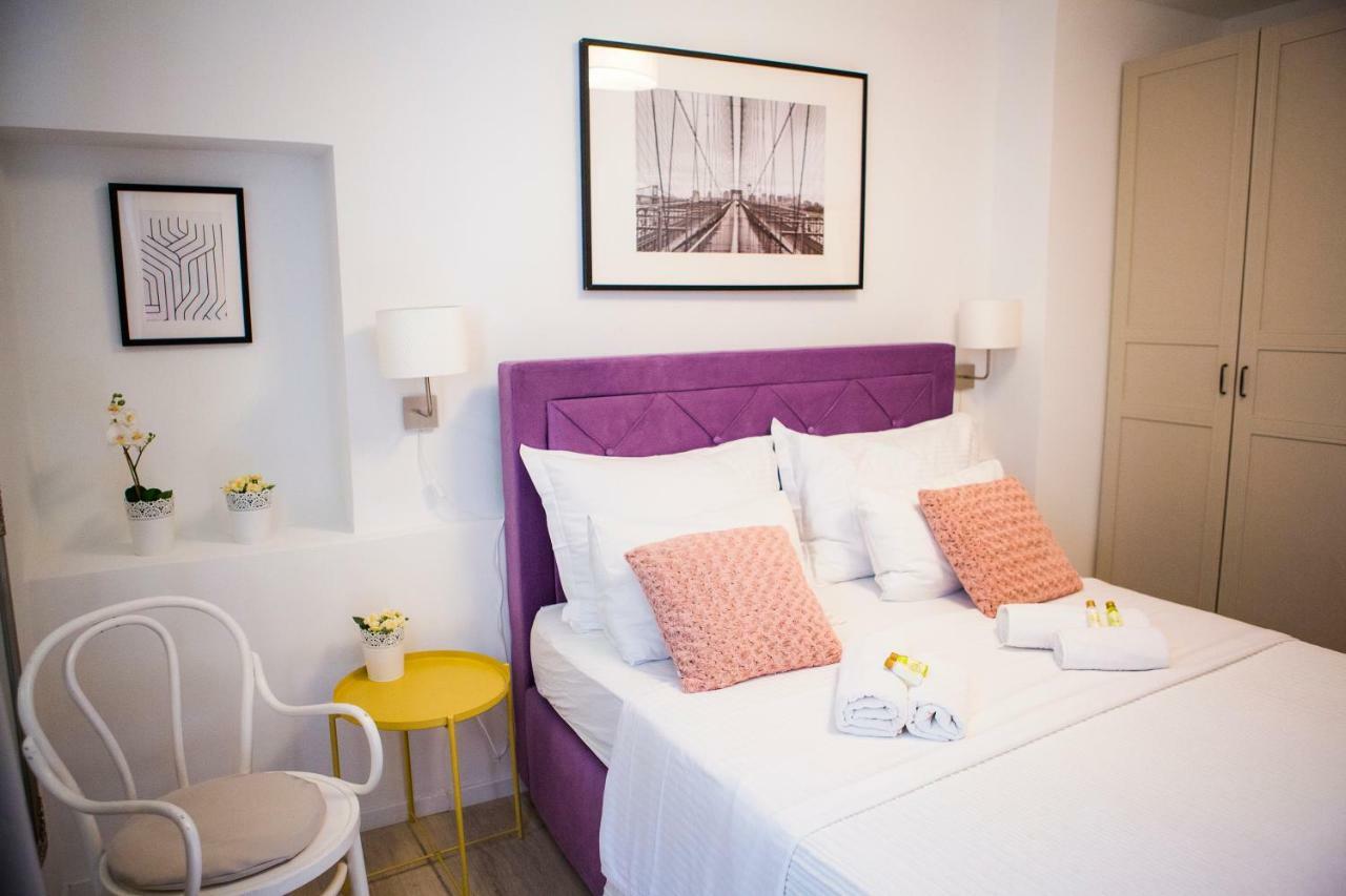 Luxurious With Private Garden Appartement *